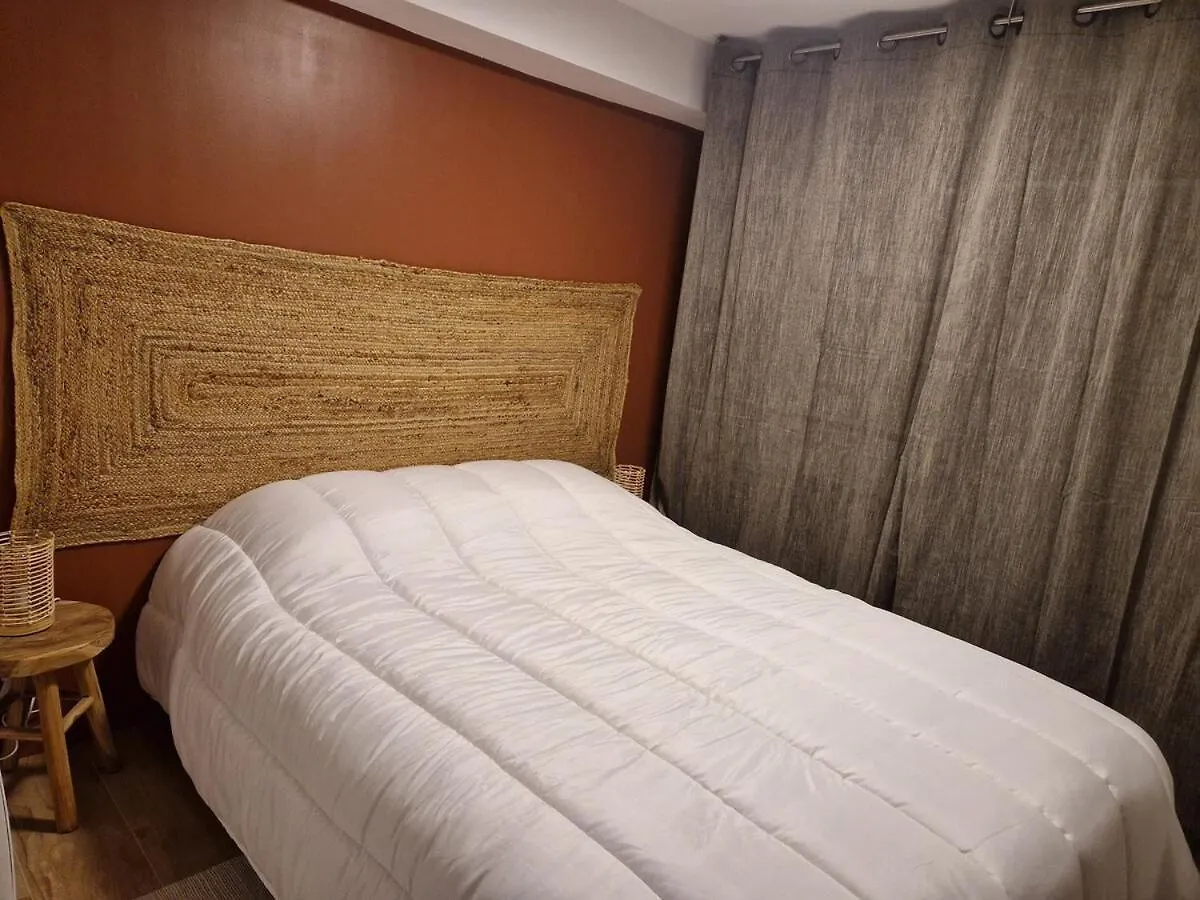 Studio - 3 Couchages Saint-Etienne-de-Tinee 0*,  France